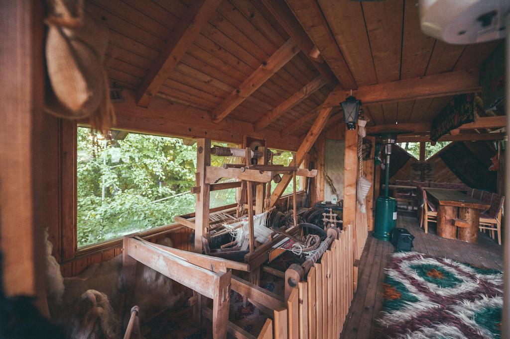 Cabana Trei Brazi เปรดัล ภายนอก รูปภาพ