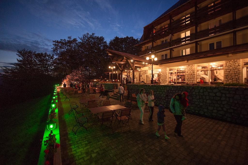 Cabana Trei Brazi เปรดัล ภายนอก รูปภาพ